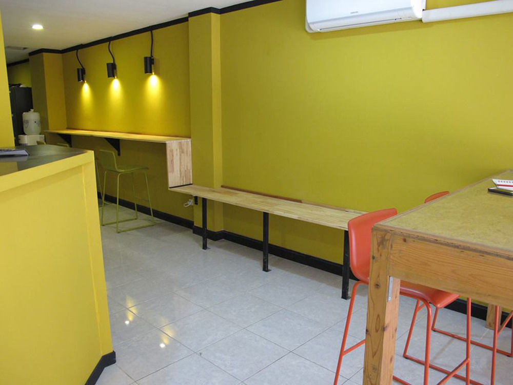 Hostel Why Not House Chiang Mai Exterior foto