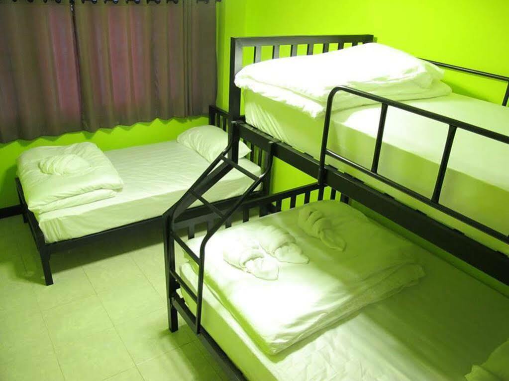 Hostel Why Not House Chiang Mai Exterior foto
