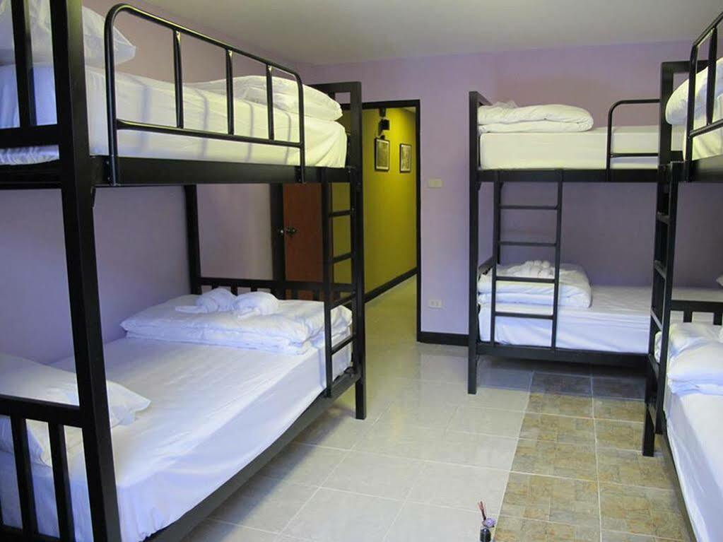 Hostel Why Not House Chiang Mai Exterior foto